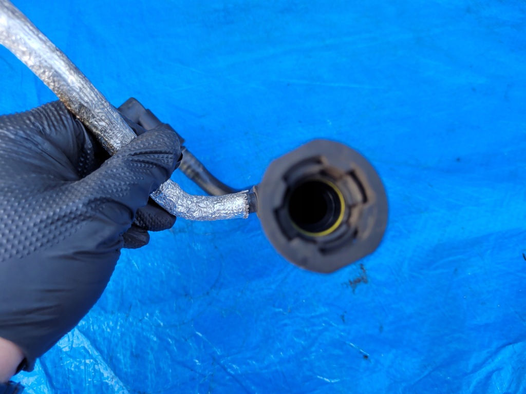 Opel-części | corsa e astra k вентиляция картера шланг 1.0 turbo b10xfl с Разборки