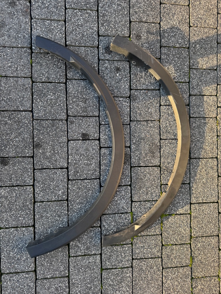 фото №1, Молдинг крила задня toyota chr