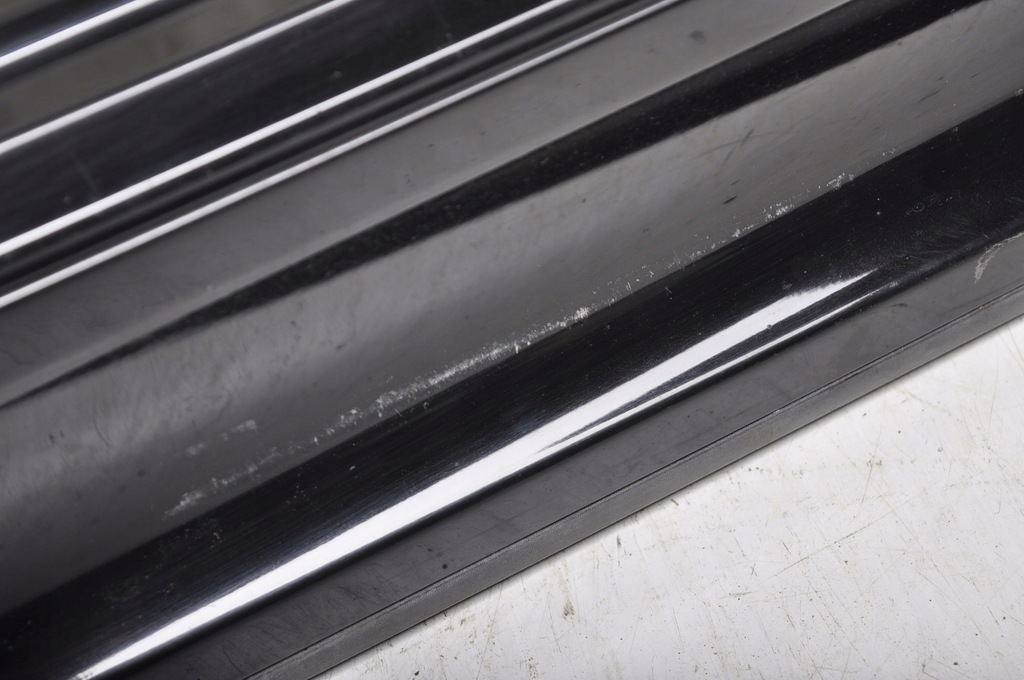 фото №5, Mini r56 накладка порог левая jcw 0404115