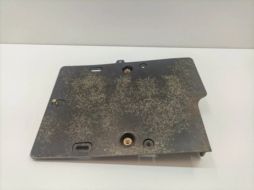 Купити Частини кузов mercedes-benz sl r107 1076840118 26014492 3.8l