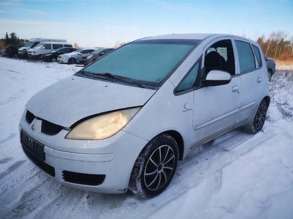 фото №6, Mitsubishi colt двигун кришка обігрівача 2005 1.3l ae0637008320