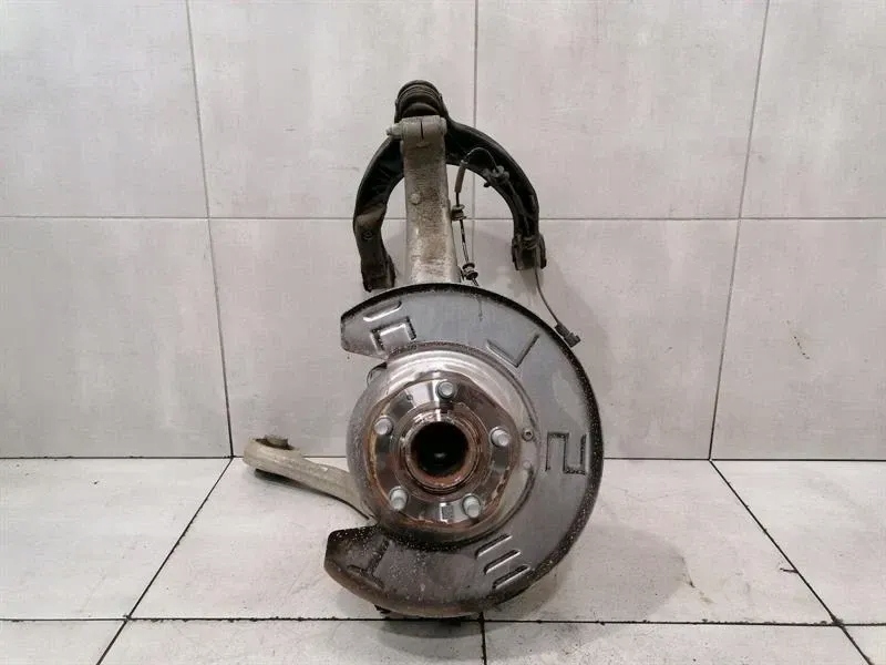 Tesla правий передній mózg 1044316 Київ