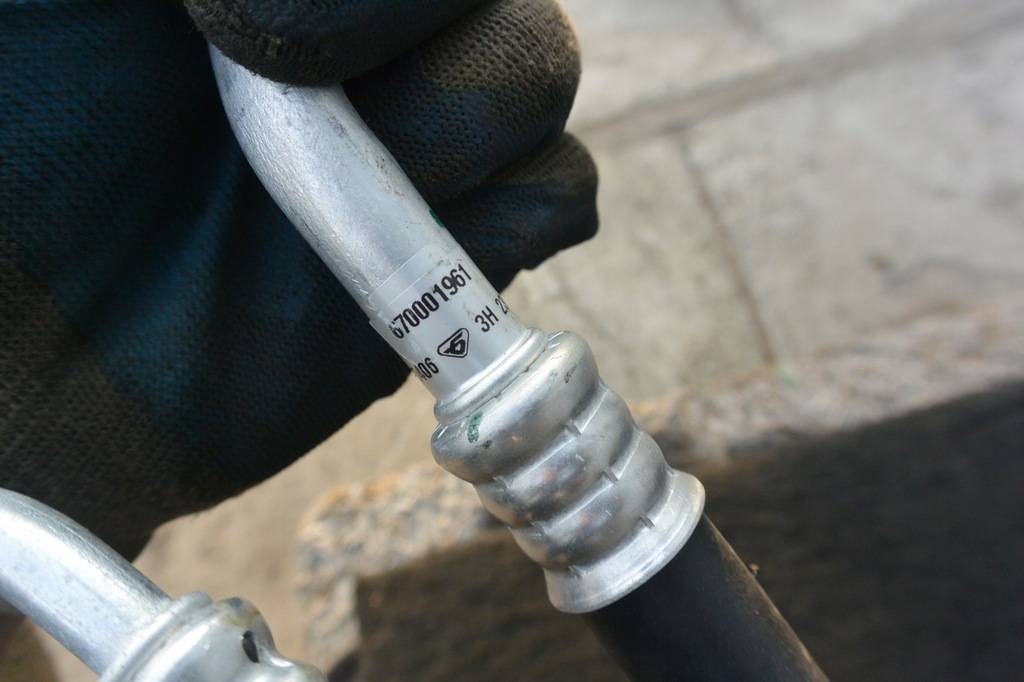 фото №5, Шланг кондиціонер 3.0b maserati quattroporte ghibli eu