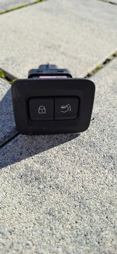 фото №1, Кнопка кришки багажника mazda оригінальний номер va5866660