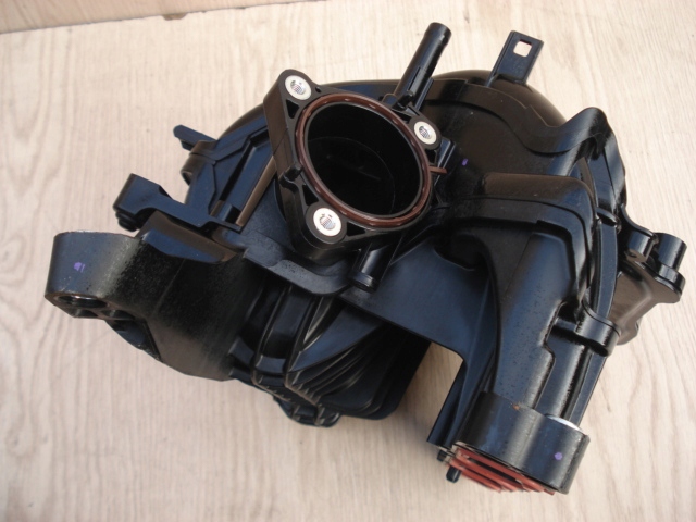 фото №15, Коллектор всасывающий toyota yaris iv 1.5 гибрид 17101-f3040 cross новый оригинал