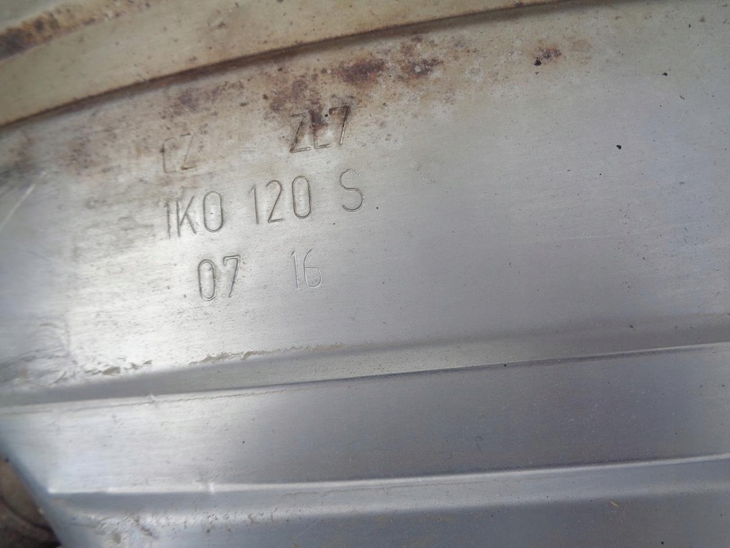 фото №8, Гаситель конечный выхлоп skoda yeti 5l 4x4 1.4 tsi бензин 2009- 1k0120s