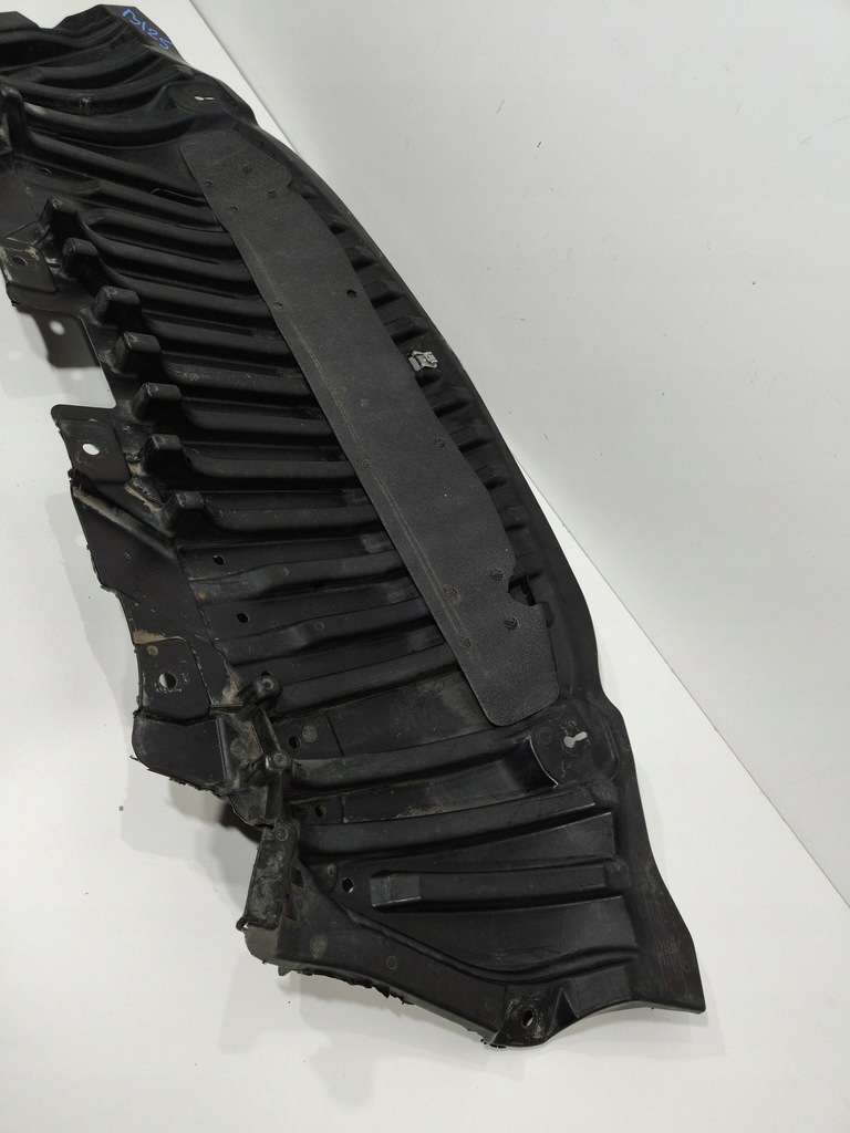 фото №7, Mercedes c w205 защита pod бампер оригинал