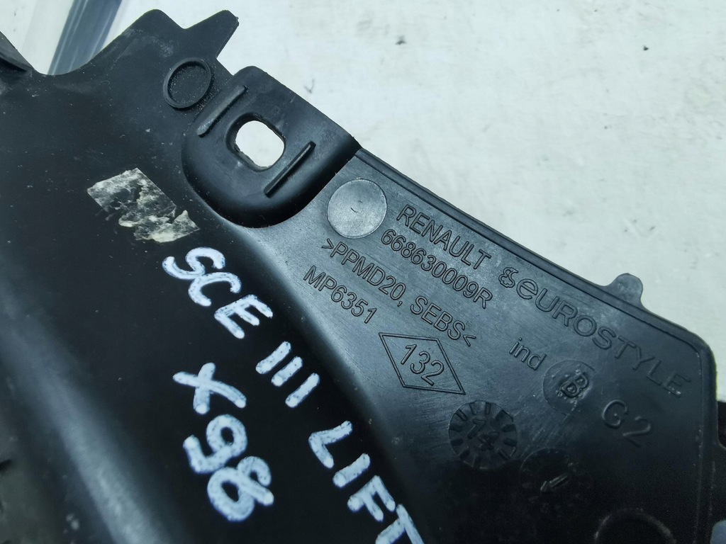 фото №4, Жабо ліва renault scenic iii 668630009r 08-16