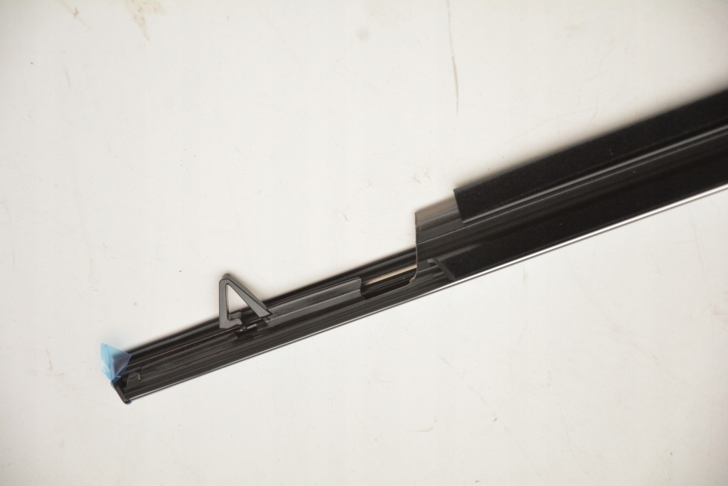 фото №6, Молдинг уплотнитель стекло lt хром toyota camry viii 19-