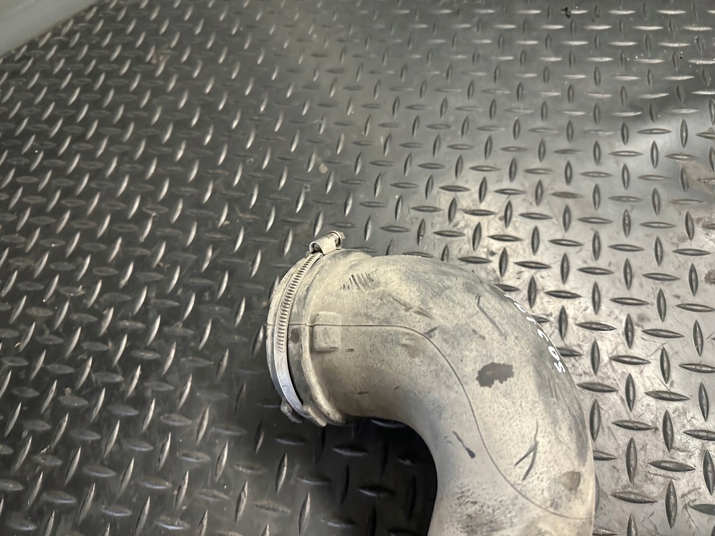 фото №11, Шланг воздуха audi a8 d4 4.2 tdi cds 4h0129629b