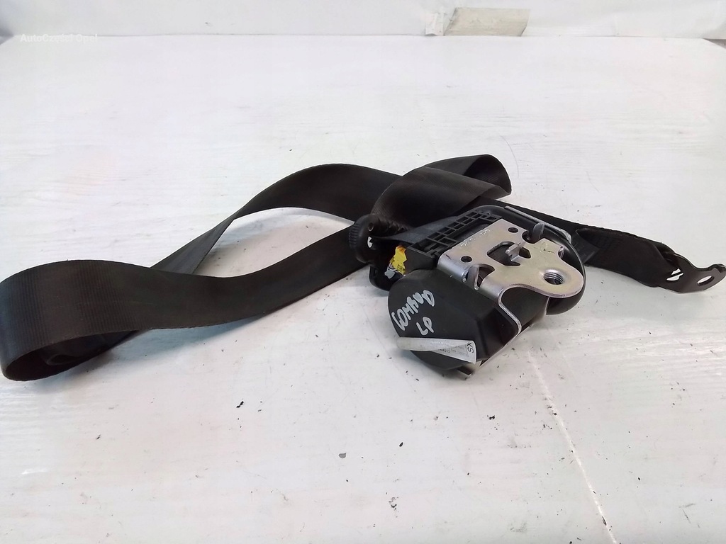 фото №1, Opel combo d pas безопасности левый перед 735584043