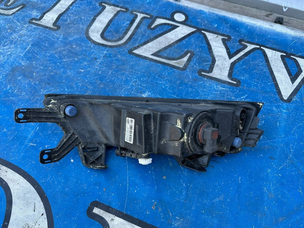 фото №3, Противотуманная фара правый skoda rapid 5ja941700d