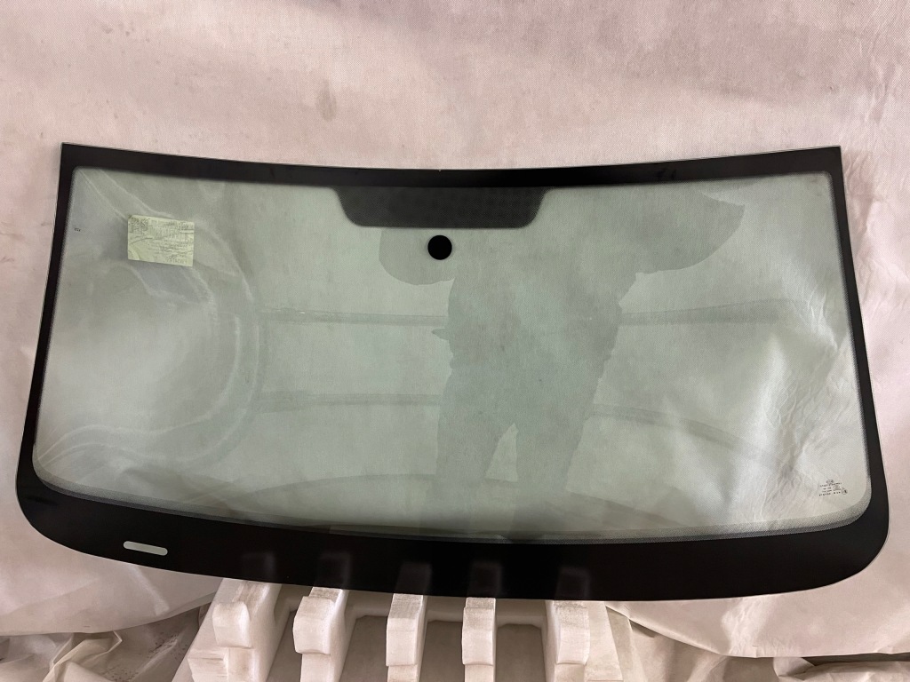 фото №4, Vw new beetle 2012 скло передня лобове nowa