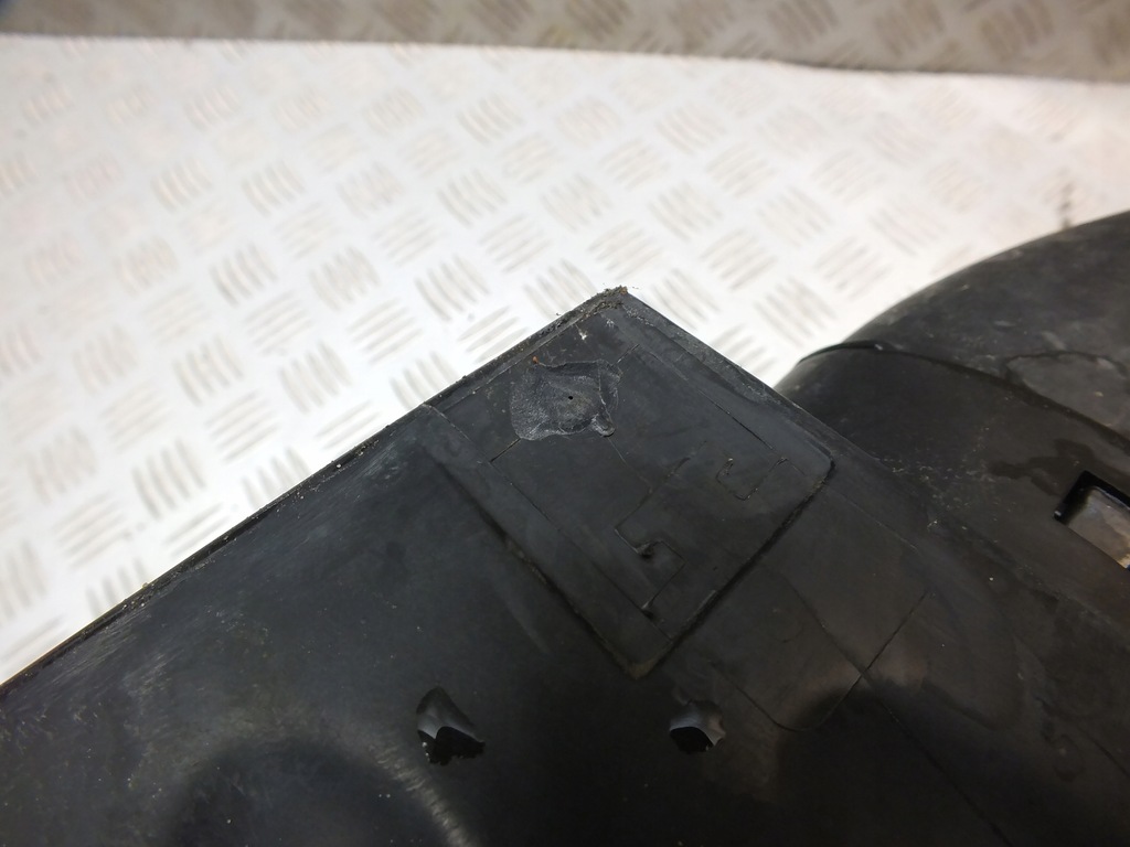 фото №12, Vw amarok i 2hs2 корпус фільтра повітря 2h0129620b 2.0 bitdi