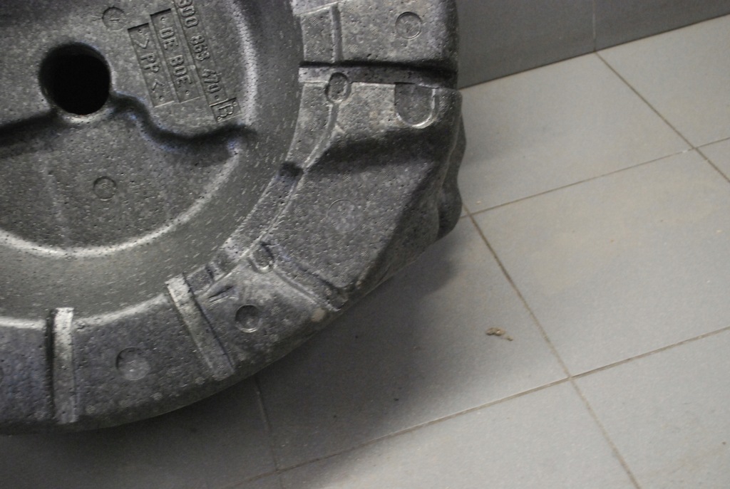 фото №13, Вкладиш колеса запасного vw phaeton 3d0863470b