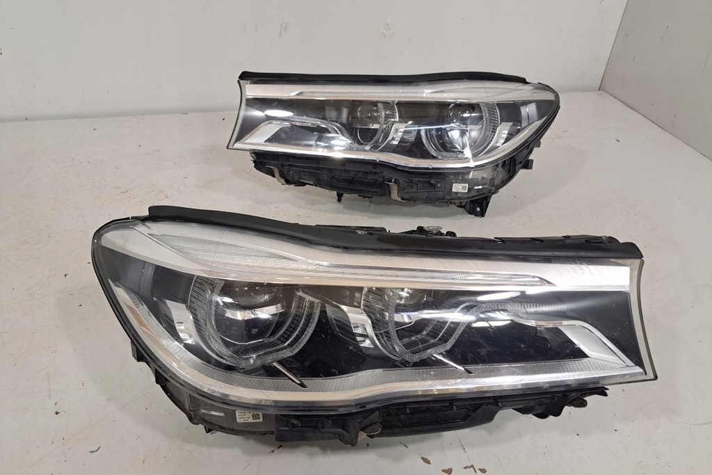 фото №11, Комплект лампа передних bmw 7 g11, g12 7408709 3.0l дизель 195kw 2016