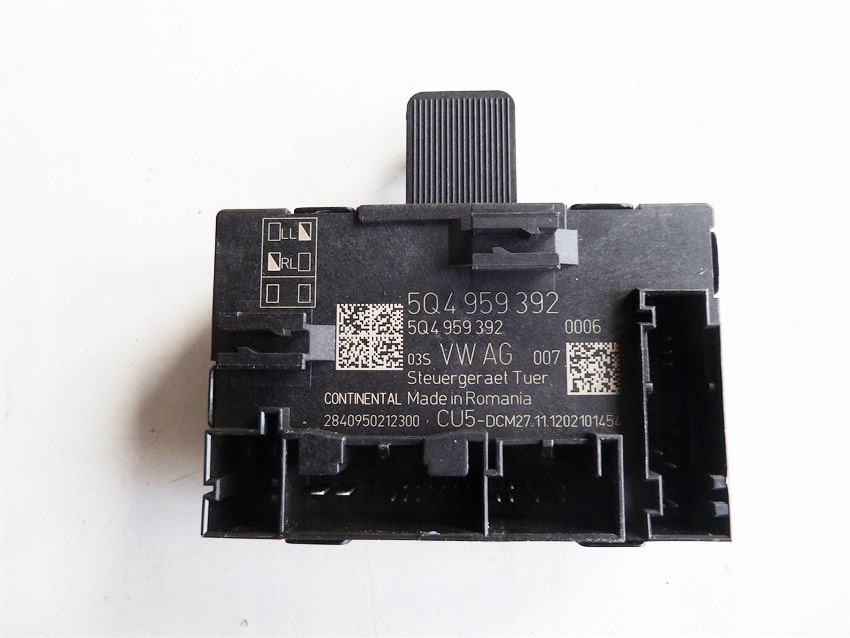 фото №1, Модуль блок управления дверь volkswagen оригинальный номер 5q4959392