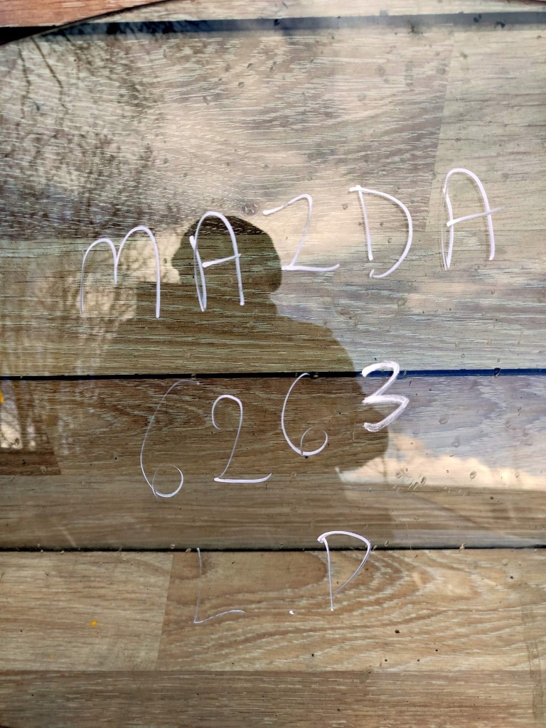 фото №2, Скло бічна двері лівий перед mazda 626