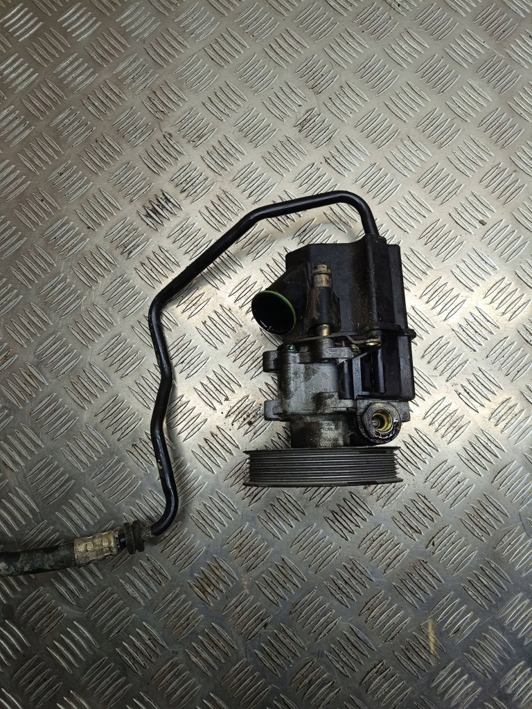 Купить Porsche boxster 986 2004 насос усилителя