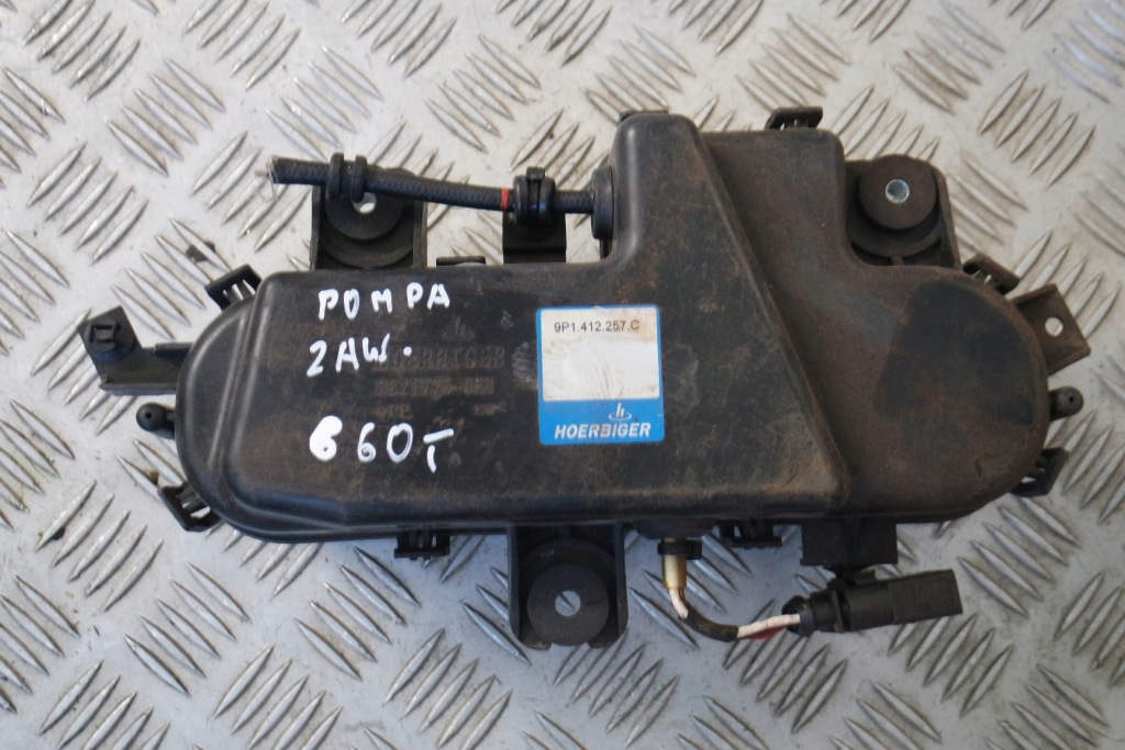 Купити Насос підвіска porsche 991 рестайлінг  9p1412257c