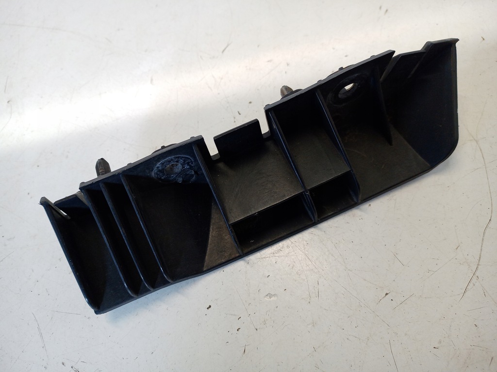 фото №1, Направляющая бампера левый перед range rover vogue l405