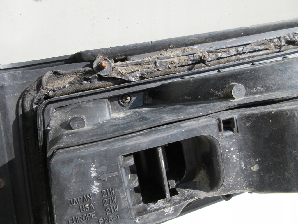 фото №7, Лампа задня права nissan sunny b11 iki 4339