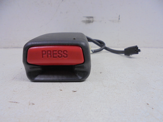 фото №2, Mazda 6 i gg замок поперечина безопасности перед правое lift g3667