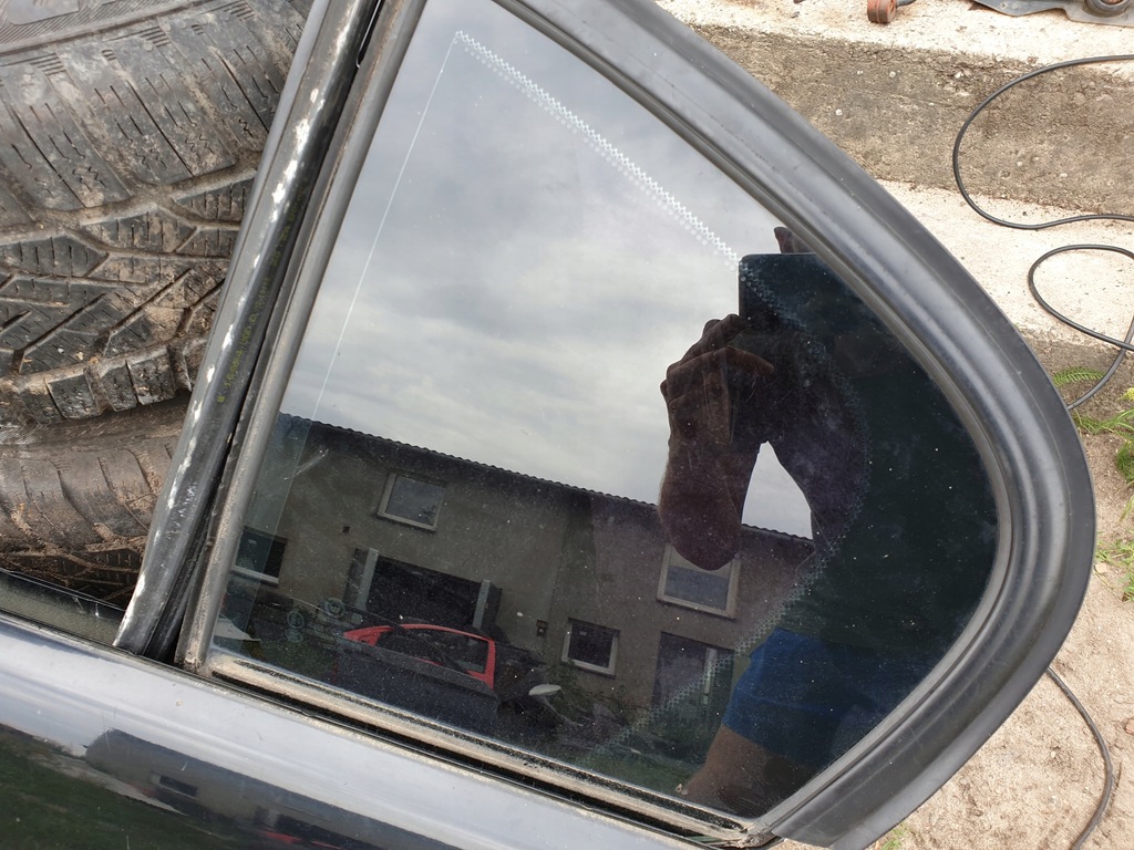 фото №4, Двері ліва задні задня bmw e90 sedan