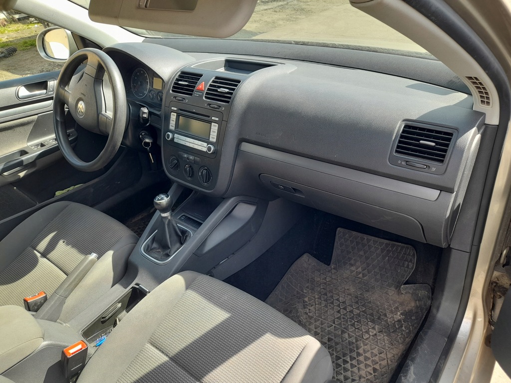 фото №4, Vw golf v pulpit приборная панель приборная консоль