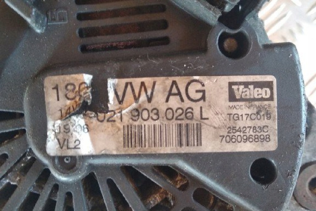 Купити Генератор vw passat b5 3b3 021903026l 1.9l дизель 2004