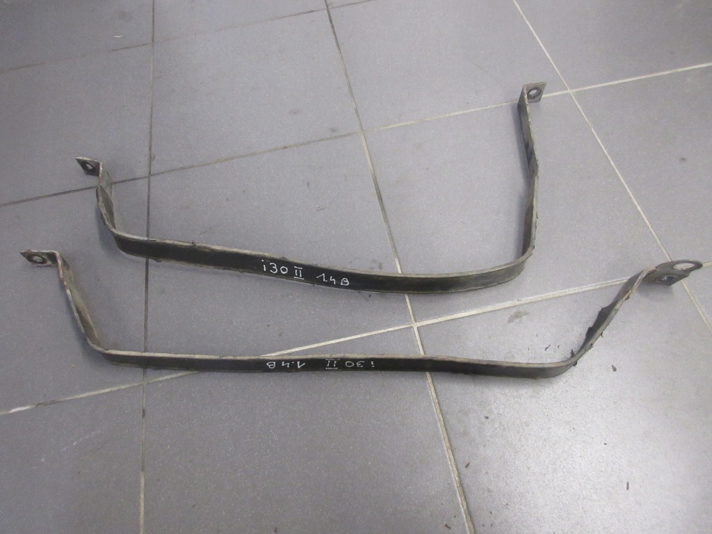 фото №1, Кронштейн бака топлива хомут i30 ii 1.4 b