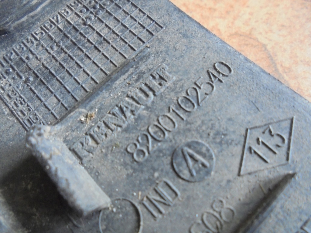 фото №7, Espace iv 3.5 v6 03' брызговик левый правый комплект