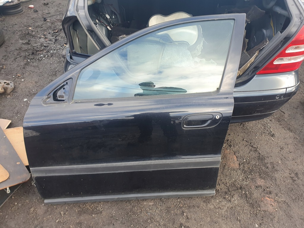 фото №1, Двері ліва передні volvo v70 ii 2002 kombi 2.4 turbo kod 452-46 foto