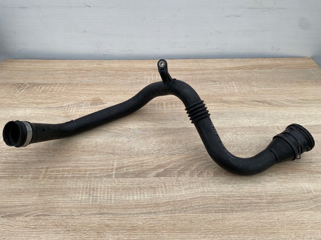 фото №1, Труба шланг інтеркулер renault megane iii scenic iii 1.5dci - 8200981497