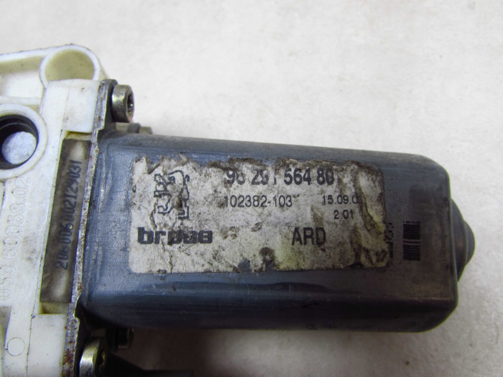 фото №5, Peugeot 607 lift моторчик стекло задняя правый 9629156480