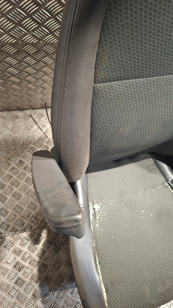 фото №6, Сидіння лівий перед scania r