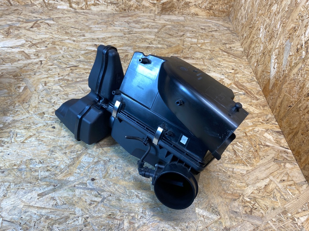 фото №7, Корпус фильтра воздуха bmw 3 g20 g21 3.0d 8598277