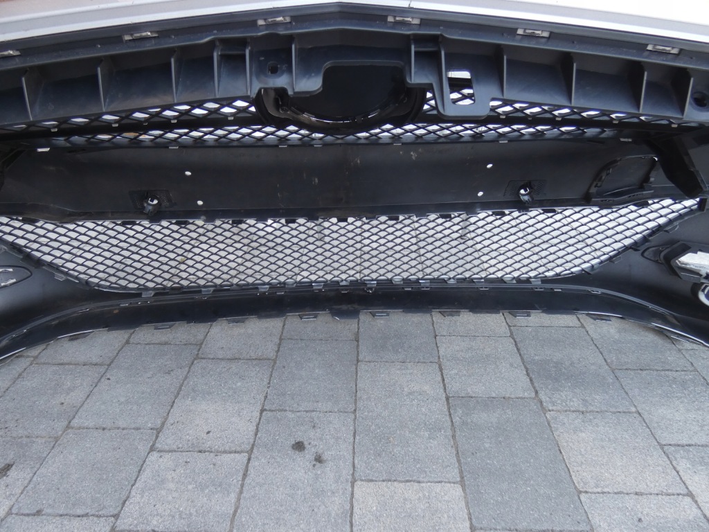 Решётка  бампер решётки mercedes b-klasa w242 elektr Цена