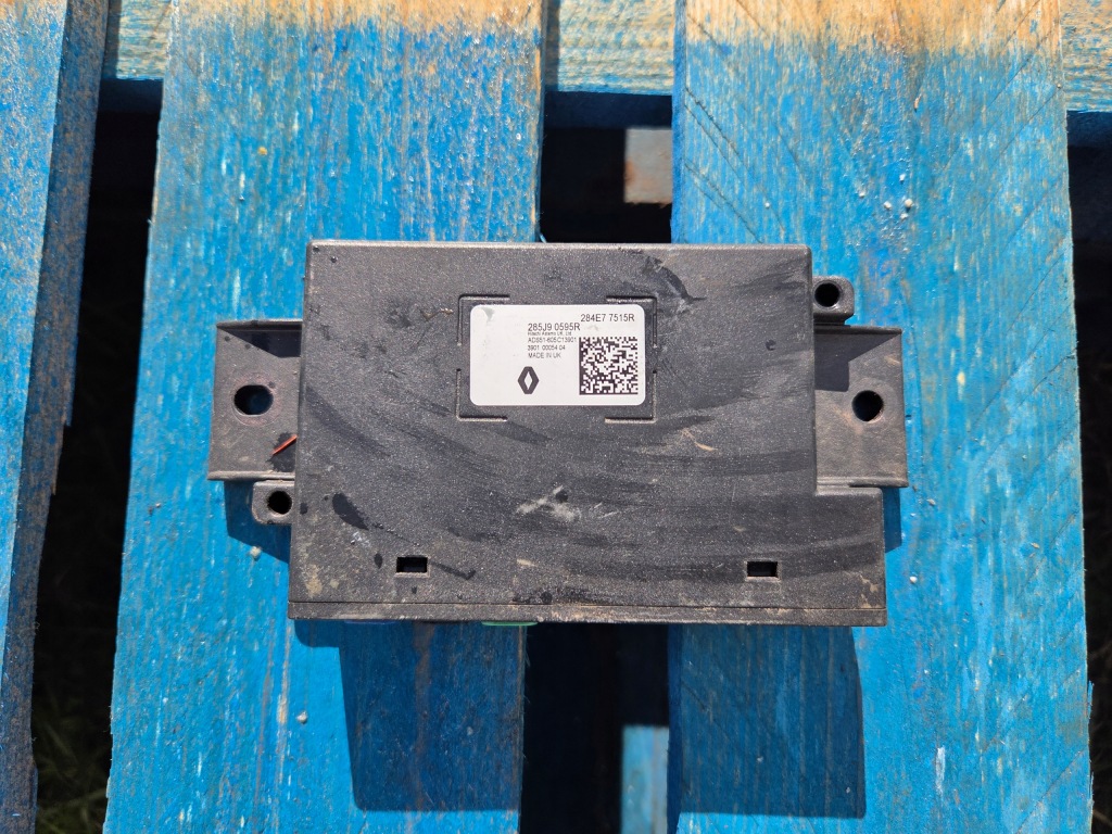 Купить Renault austral 1.2 e-tech hybrid модуль 284e77515r