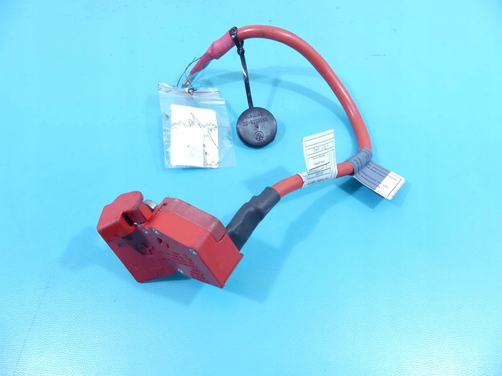 фото №1, Клема плюсова bmw f30 9259425