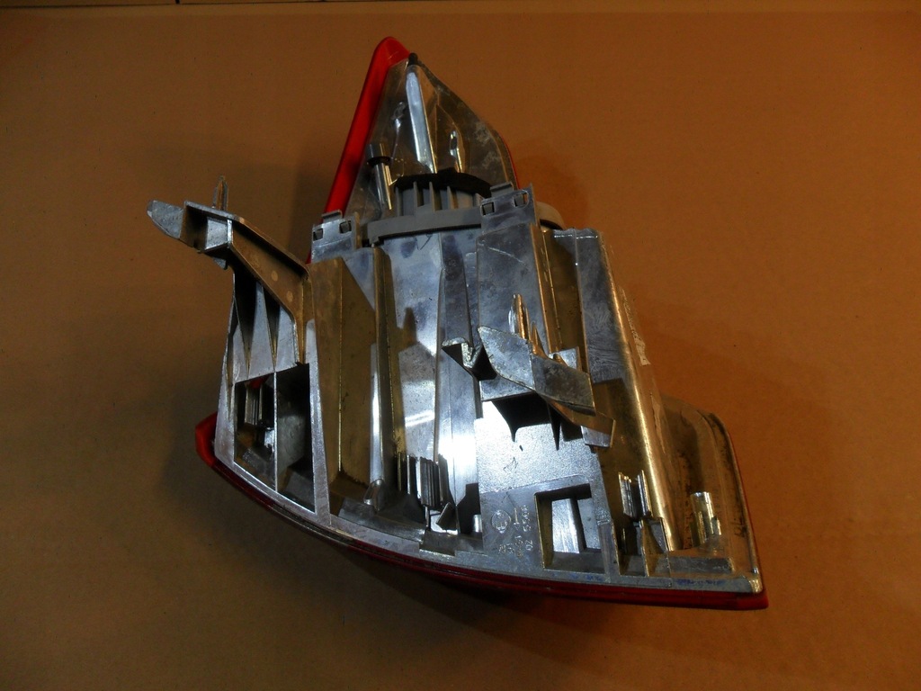 фото №13, Лампа задняя левая citroën c4 picasso