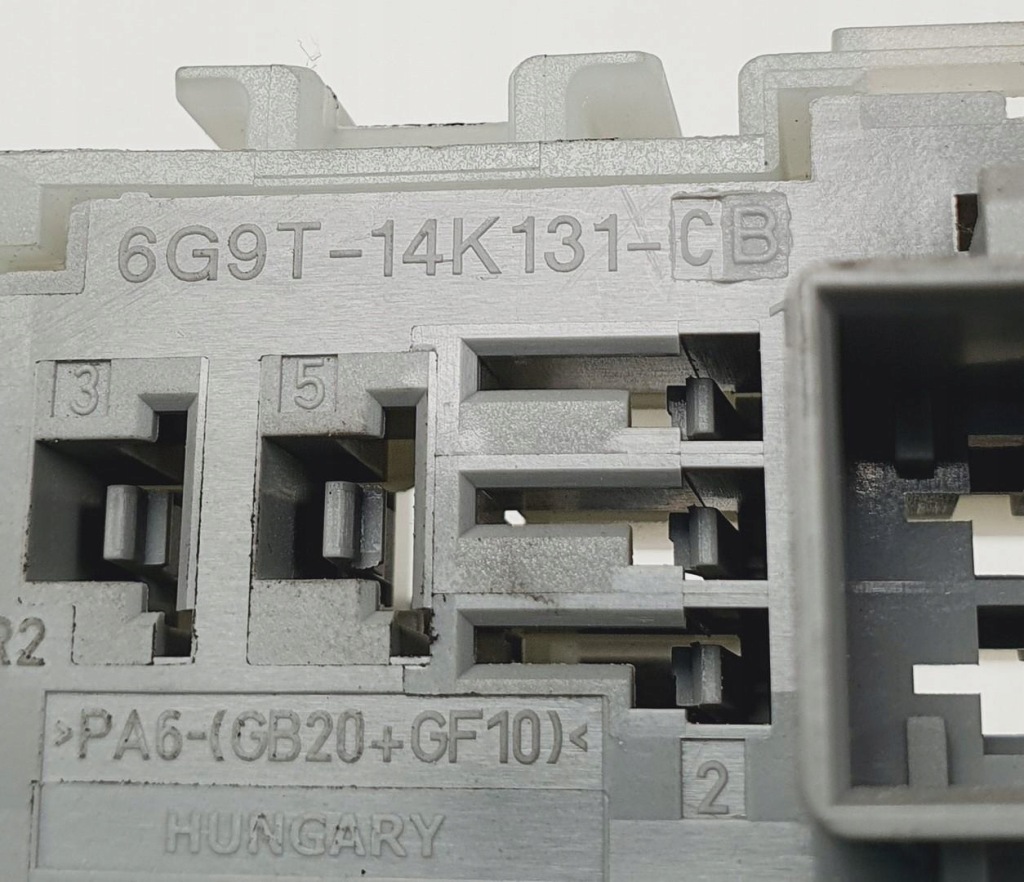 фото №3, Коробка предохранителей ford mondeo mk4