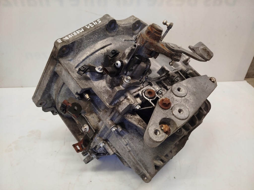 Купити Коробка передач передач opel 1,6 cdti 55575539