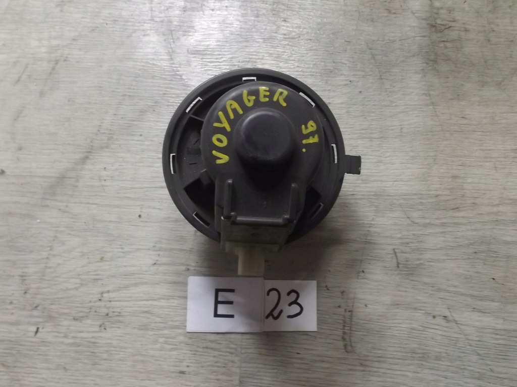 фото №1, Воздуходувка обдув вентилятор chrysler voyager iv 651810a