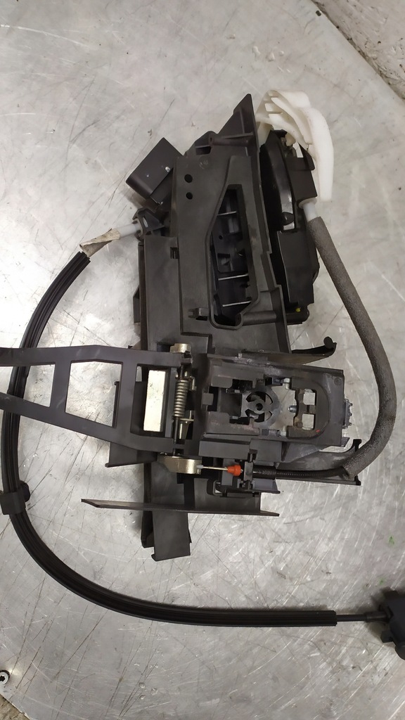 фото №6, Ford grand c-max замок двері правий задня am5a-r26412-cc