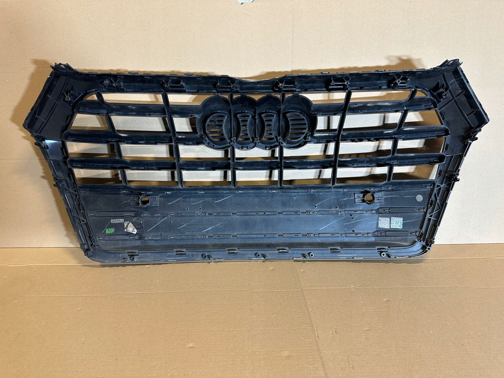 фото №13, Audi q5 2 ii 80a s-line black решітка радіатора решітка радіатора бампера