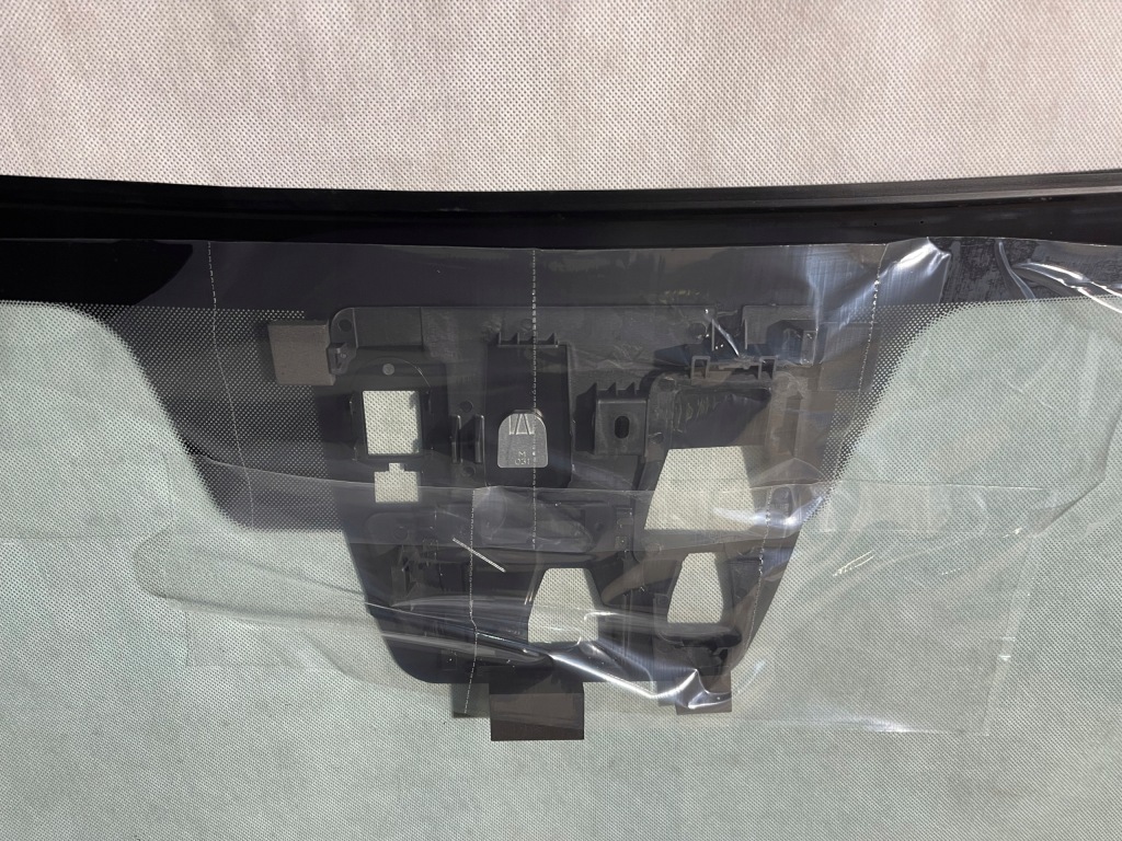 Стекло передняя лобовое mazda cx5 датчик камера солнечная 2013-2017 в Украине
