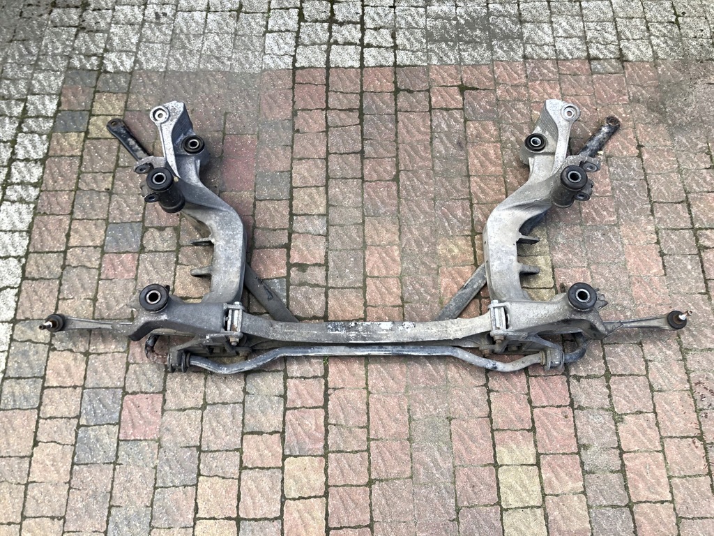 фото №1, Підрамник підрамник кронштейн кронштейни porsche 911 996