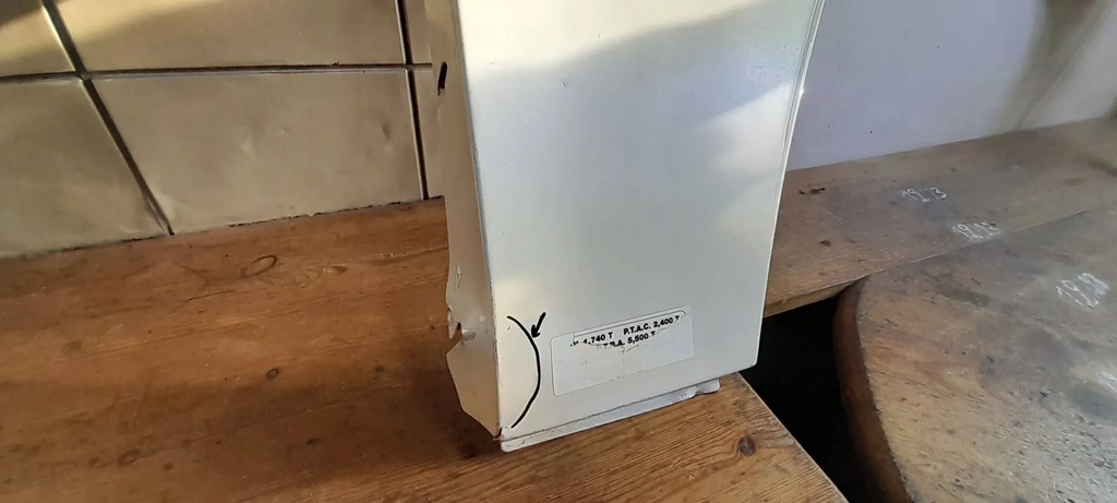 фото №7, Крыло правый перед land rover defender ii iii 99-16r