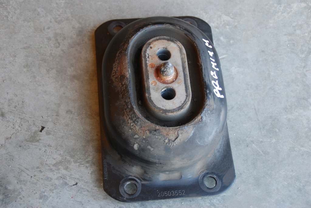 Подушка двигуна renault premium 460 dxi 20503552 Ціна